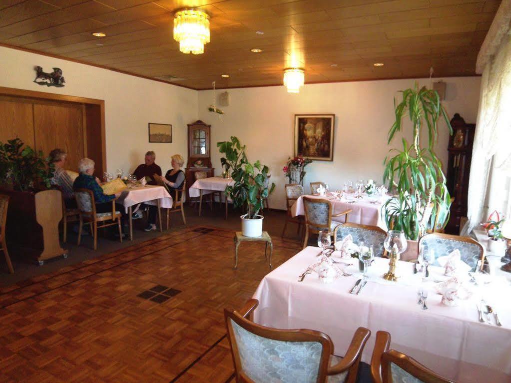 Hotel-Restaurant Vier Linden Stade Zewnętrze zdjęcie